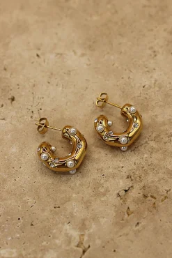 Online Love From Lilou Lottie Pearl Hoop Earrings - Gold