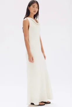 Best Assembly Label Reign Textured Midi Dress - Cream