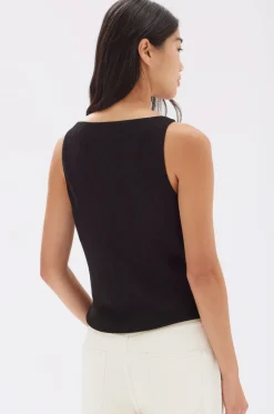 Assembly Label Reign Textured Top - Black