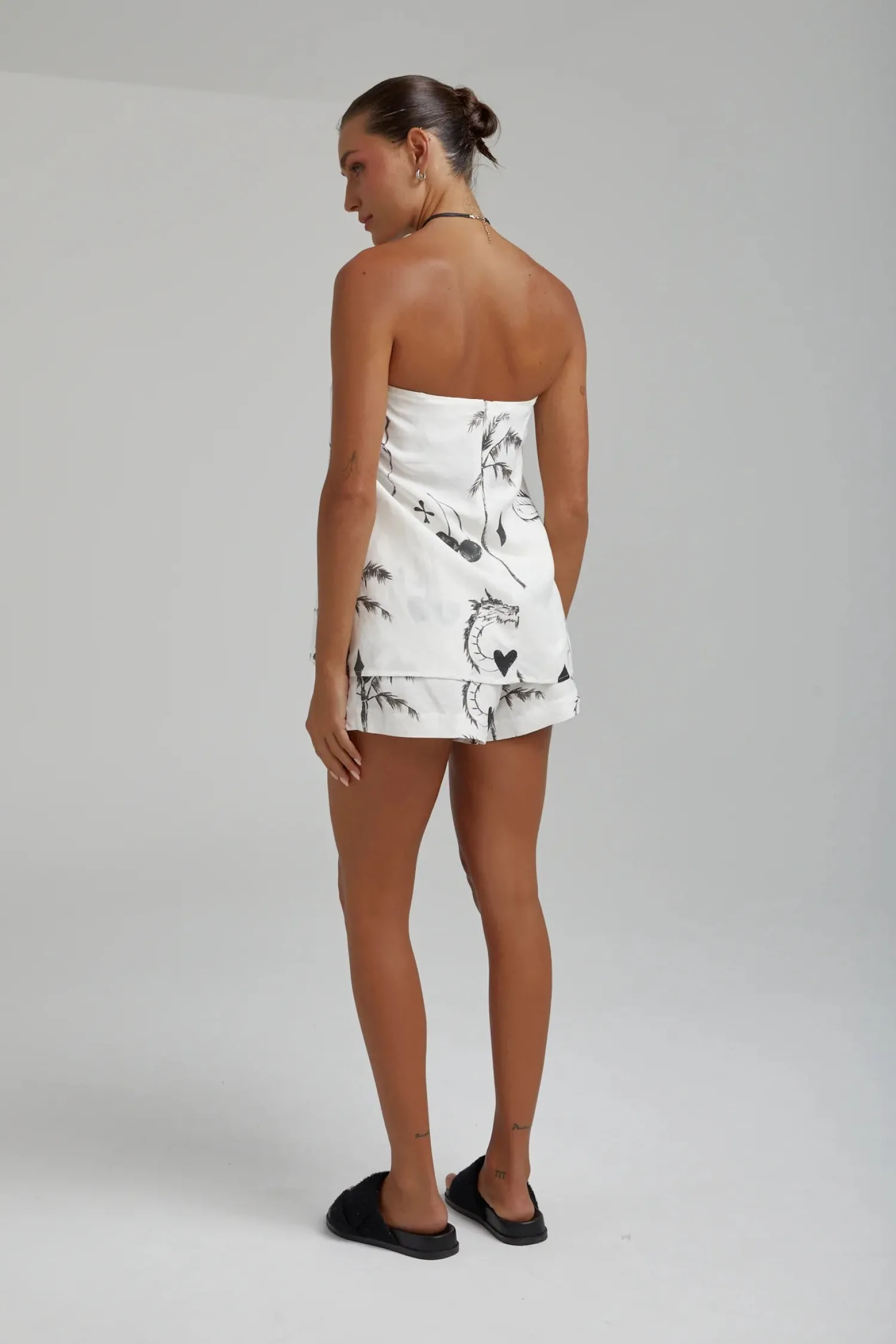 Outlet Summi Summi Strapless Shift Top - Black Dragon Of Hearts
