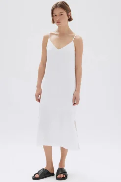 Best Assembly Label Vallory Linen Slip Dress - White